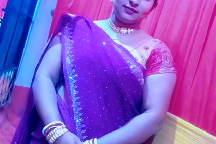 9 escort profiles in Mainaguri, India. Browse companions, services, rates and book online. Incall and outcall available.