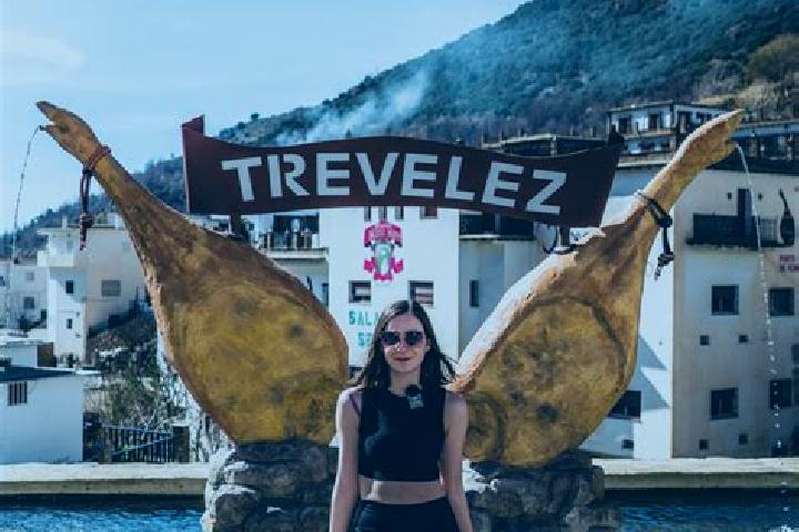 9 escort profiles in Trevelez, Spain. Browse companions, services, rates and book online. Incall and outcall available.