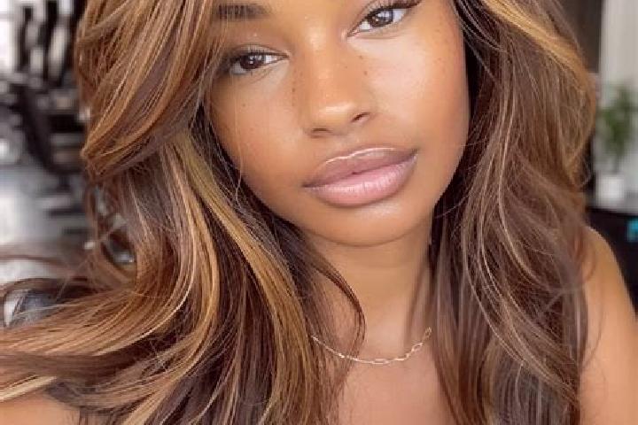 Abigail, 20, a blonde dark-eyed mixed companion based in Vauda Canavese Superiore. Offering Girlfriend Experience, Duos, OWO. Available for incall and outcal...