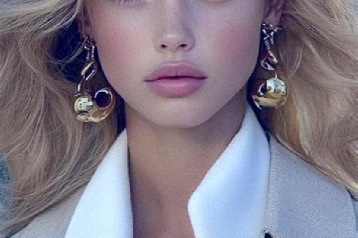 Abigail, 20, a blonde grey-eyed ebony companion based in Mileanca. Offering Roleplay, Striptease, Tantra, CIM. Available for incall and outcall, overnight bo...