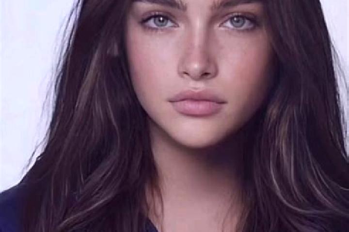 Abigail, 21, a brunette blue-eyed caucasian companion based in Christiansburg. Offering Deep French Kissing, Erotic Massage, Fetish, Tantra. Available for in...