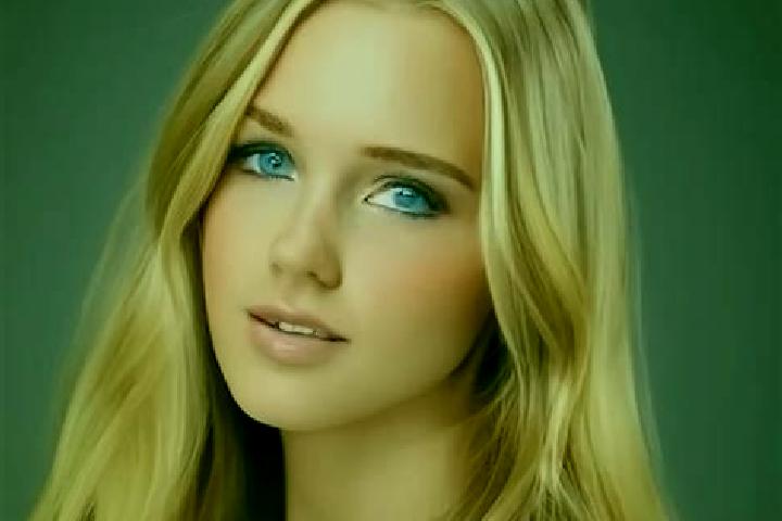 Abigail, 21, a chestnut green-eyed slavic companion based in Guadamur. Offering Girlfriend Experience, Erotic Massage, Travel Companion, GFE, Overnight. Avai...