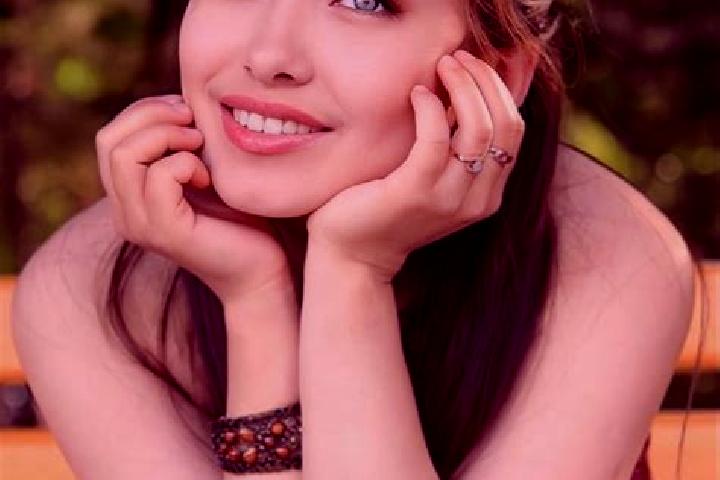 Abigail, 21, a red blue-eyed asian companion based in Quisqueya. Offering OWO, Fetish, Party Girl, Tantra. Available for incall and outcall, overnight bookin...