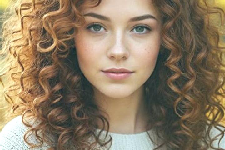 Abigail, 22, a auburn blue-eyed slavic companion based in Guemuesova. Offering Domination, Girlfriend Experience, Erotic Massage, Dinner Date, Roleplay. Avai...