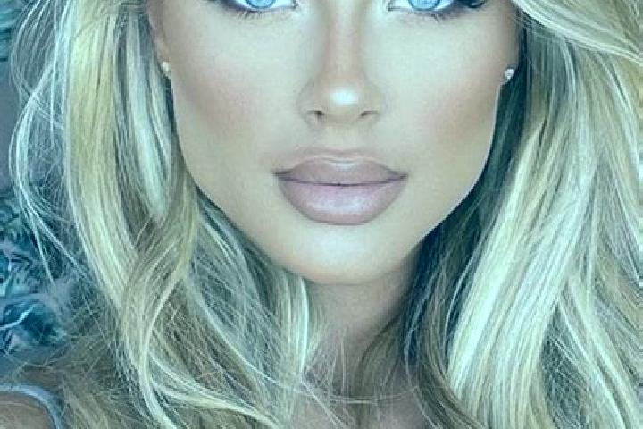 Abigail, 22, a blonde blue-eyed latina companion based in Gereli. Offering BDSM, Overnight, A-Level, GFE. Available for incall and outcall, day and evening d...