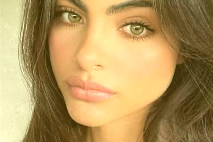 Abigail, 23, a dark blonde hazel-eyed caribbean companion based in Cortegaca. Offering A-Level, Couples, OWO, GFE. Available for incall and outcall, overnigh...