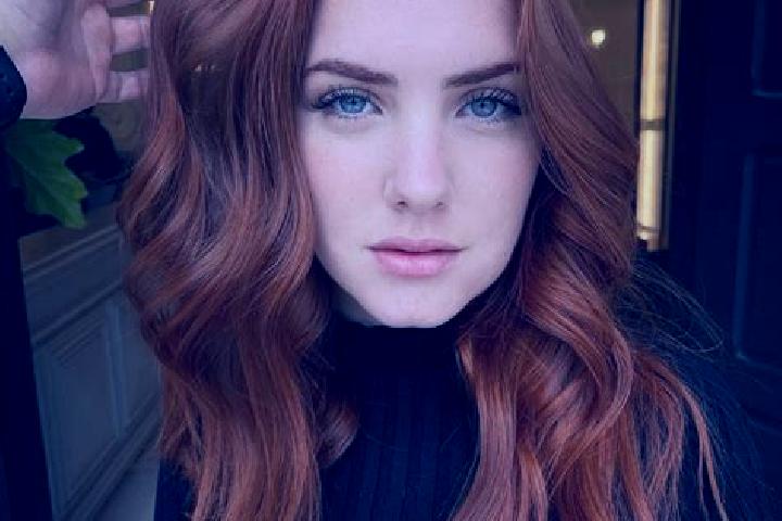Abigail, 24, a auburn blue-eyed latina companion based in Colonia Santa Cecilia (La Sauceda). Offering Fetish, Roleplay, Deep French Kissing, Dinner Date. Av...