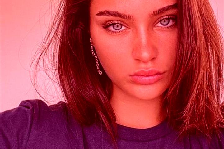 Abigail, 24, a brunette dark-eyed ebony companion based in Higuera de la Sierra. Offering GFE, CIM, Erotic Massage, Roleplay, Girlfriend Experience. Availabl...