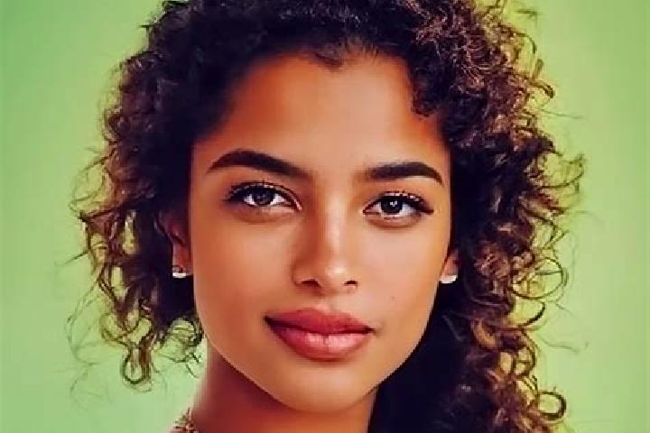 Abigail, 24, a red green-eyed latina companion based in Fjaellbacka. Offering Couples, Massage. Available for incall and outcall, day and evening dates.