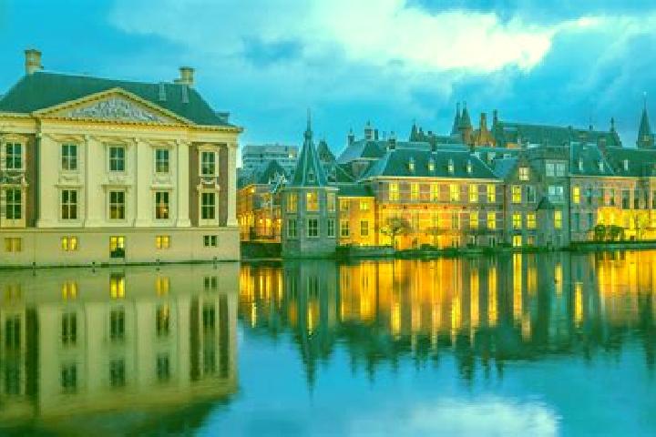 Abigail, 24 — Escort in Binnenhof, Netherlands