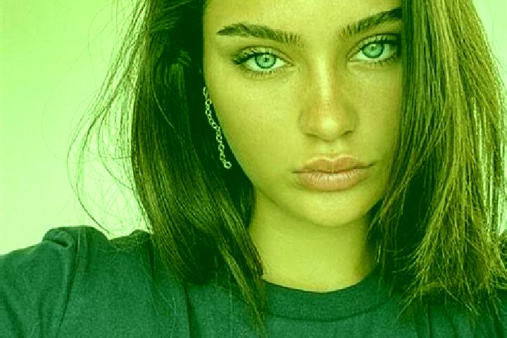 Abigail, 25, a brunette dark-eyed slavic companion based in Tongmuxi. Offering Deep French Kissing, A-Level, Girlfriend Experience, BDSM. Available for incal...