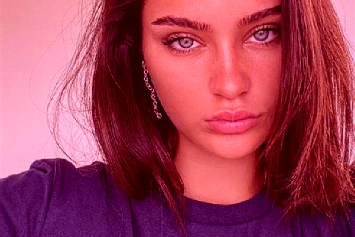 Abigail, 26, a black dark-eyed slavic companion based in Brebu. Offering Tantra, Couples, A-Level, Party Girl. Available for incall and outcall, overnight bo...