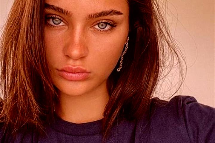 Abigail, 26, a brunette dark-eyed asian companion based in Ptuj. Offering Deep French Kissing, Girlfriend Experience, Couples, 69. Available for incall and o...