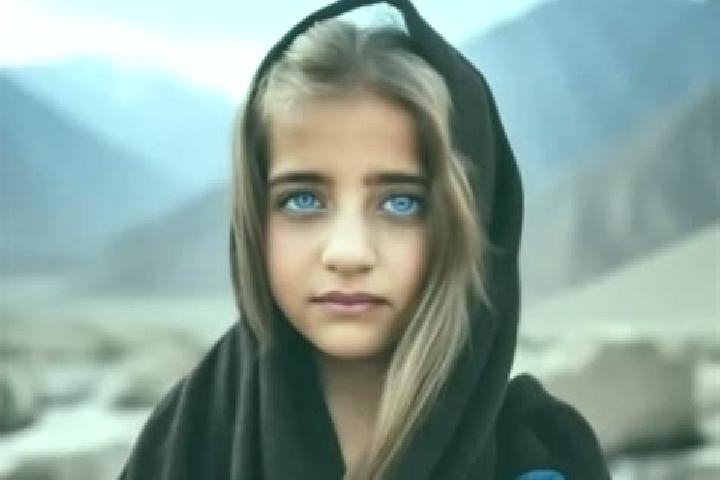 Abigail, 27, a blonde brown-eyed middle eastern companion based in Valdegrudas. Offering Couples, OWO, Tantra. Available for incall and outcall, overnight bo...