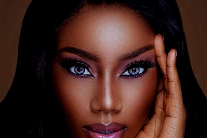 Abigail, 27, a chestnut blue-eyed ebony companion based in Niederwangen. Offering Deep French Kissing, CIM, GFE, Roleplay. Available for incall and outcall, ...