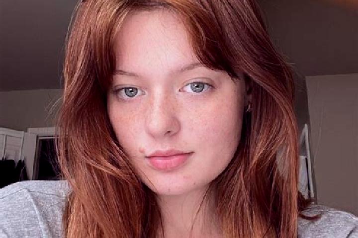 Abigail, 27, a chestnut blue-eyed mixed companion based in Acedera. Offering GFE, Erotic Massage, Dinner Date, Travel Companion. Available for incall and out...