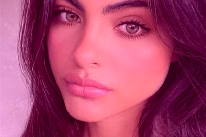 Abigail, 27, a chestnut hazel-eyed caucasian companion based in Lordsburg. Offering CIM, Roleplay, Deep French Kissing, 69, Striptease. Available for incall ...