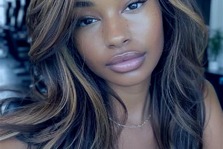 Abigail, 27, a dark blonde brown-eyed european companion based in Cely. Offering Massage, Roleplay, Couples. Available for incall and outcall, day and evenin...