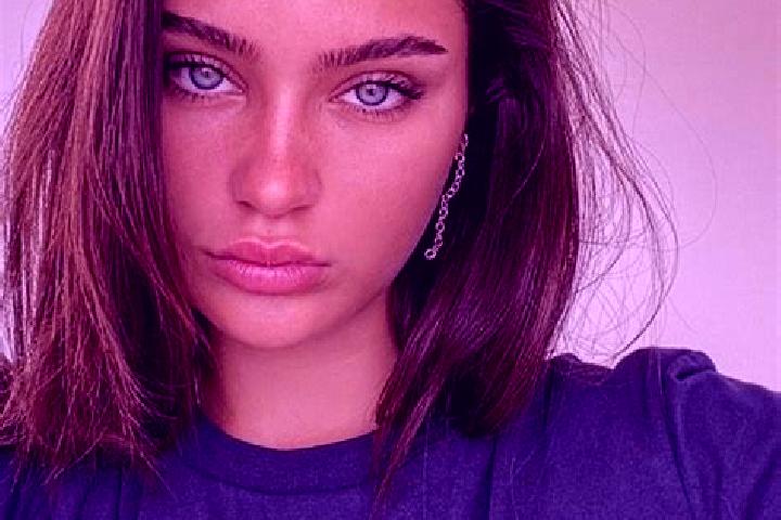 Abigail, 27, a red brown-eyed mixed companion based in Gemerska Panica. Offering A-Level, Girlfriend Experience, Party Girl, Couples, BDSM. Available for inc...