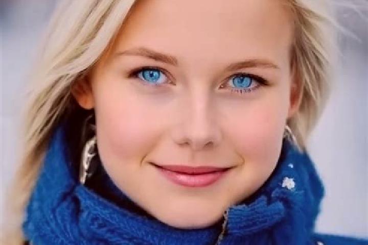 Abigail, 28, a blonde blue-eyed slavic companion based in East Tawakoni. Offering Roleplay, Duos, Travel Companion, BDSM, Deep French Kissing. Available for ...