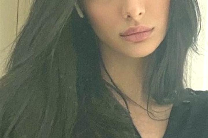 Abigail, 29, a brunette grey-eyed middle eastern companion based in Mabompre. Offering Roleplay, GFE, OWO. Available for incall and outcall, overnight bookin...
