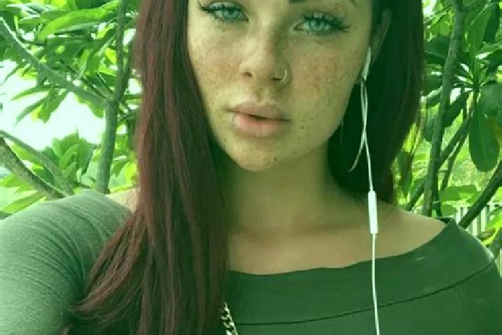 Abigail, 29, a chestnut green-eyed european companion based in Bad Wurzach. Offering Erotic Massage, A-Level, Travel Companion, Deep French Kissing, 69. Avai...