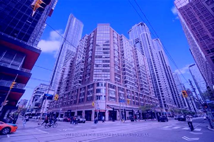 Abigail, 29 — Escort in Bay Street Corridor, Canada