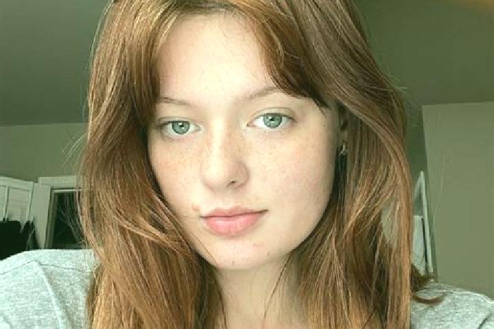 Abigail, 30, a auburn grey-eyed slavic companion based in Adolfo Lopez Mateos (El Tamarindo). Offering Couples, Massage, Tantra. Available for incall and out...