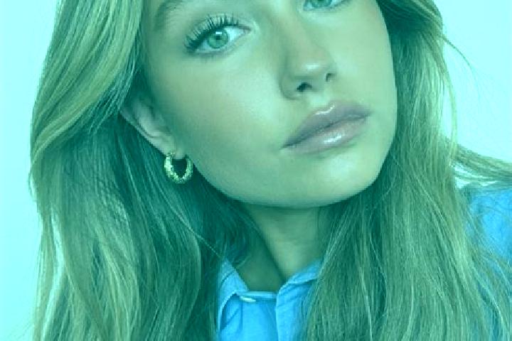 Abigail, 31, a dark blonde green-eyed caucasian companion based in Toronto. Offering Couples, Striptease, Party Girl, Erotic Massage. Available for incall an...