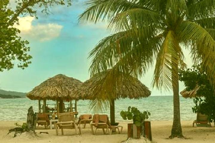 Abigail, 31 — Escort in Pueblo Viejo, Belize