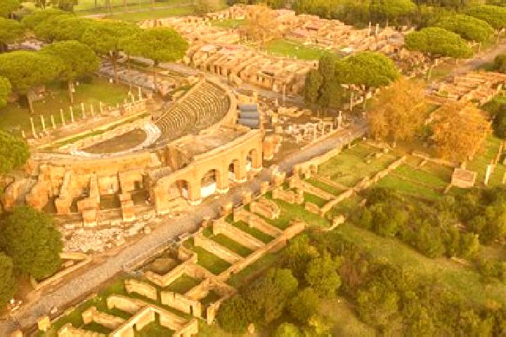 Abigail, 32 — Escort in Acilia-Castel Fusano-Ostia Antica, Italy