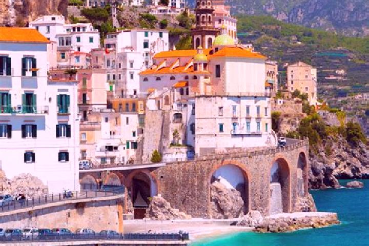 Abigail, 32 — Escort in Montanara, Italy