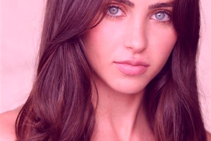 Abigail, 33, a auburn brown-eyed european companion based in Sceaux. Offering Travel Companion, Prostate Massage, Striptease. Available for incall and outcal...