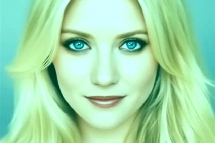 Abigail, 33, a blonde amber-eyed caucasian companion based in Plenee-Jugon. Offering Couples, Prostate Massage, Dinner Date, Domination. Available for incall...