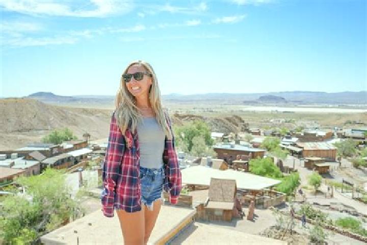 Abigail, 33 — Escort in Yermo, United States