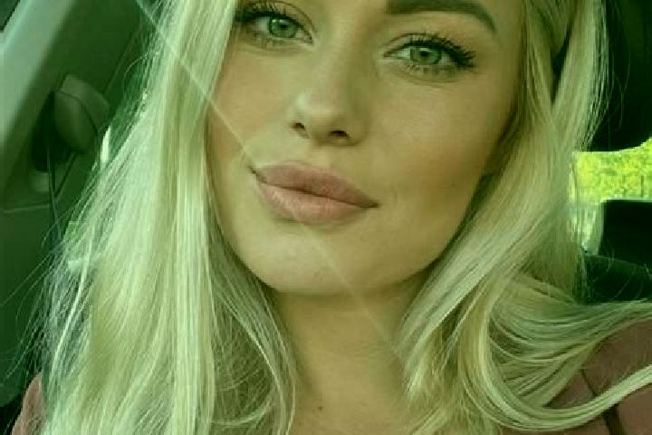 Abigail, 34, a blonde hazel-eyed mediterranean companion based in Morris Heights. Offering Girlfriend Experience, Overnight, 69. Available for incall and out...
