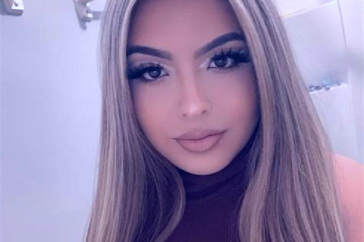 Abigail, 34, a red blue-eyed mixed companion based in Santa Sofia d Epiro. Offering Striptease, Roleplay, GFE, 69. Available for incall and outcall, overnigh...