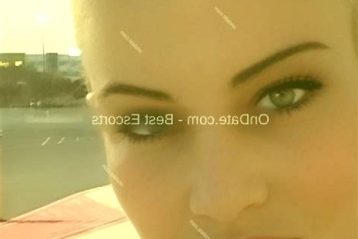 Abigail, 34 — Escort in Proveysieux, France