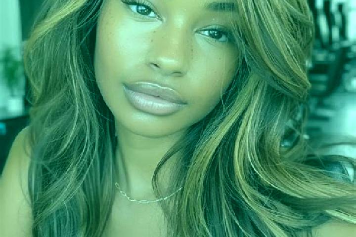 Abigail, 35, a dark blonde brown-eyed mixed companion based in Huntington. Offering Roleplay, Couples, Erotic Massage, GFE, Tantra. Available for incall and ...