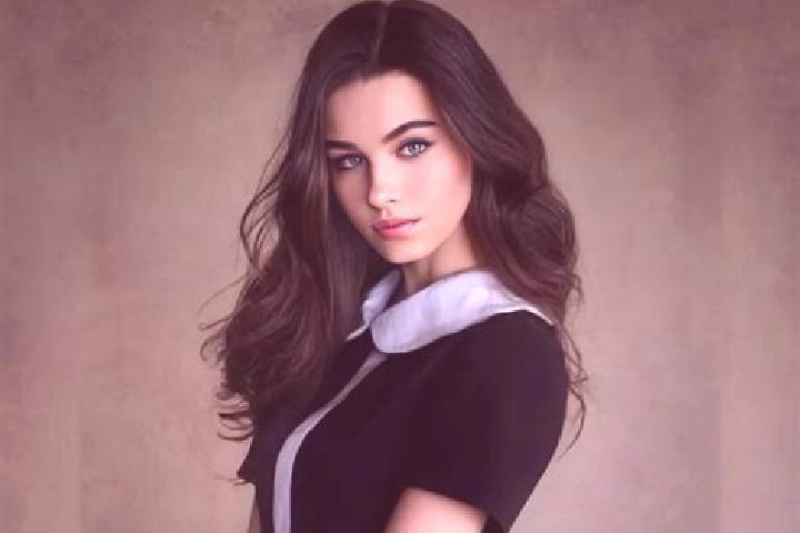 Abigail, 36, a brunette amber-eyed slavic companion based in Studinita. Offering CIM, Travel Companion, Party Girl. Available for incall and outcall, overnig...
