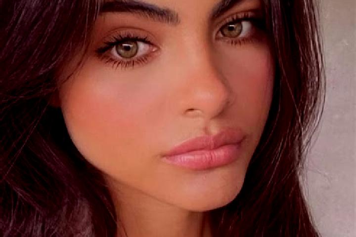 Abigail, 36, a red dark-eyed indian companion based in Gaz-e Borkhar. Offering Travel Companion, Dinner Date. Available for incall and outcall, overnight boo...