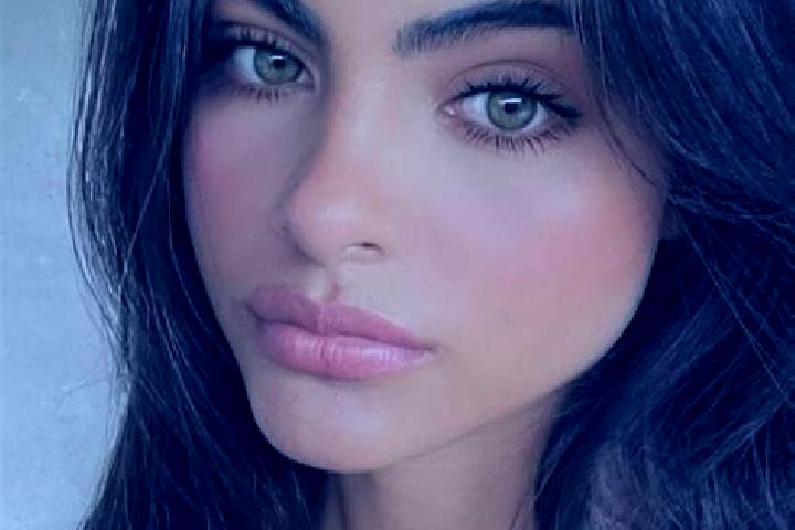 Abigail, 38, a black dark-eyed indian companion based in Taguai. Offering Duos, Fetish, Erotic Massage, Overnight. Available for incall and outcall, overnigh...