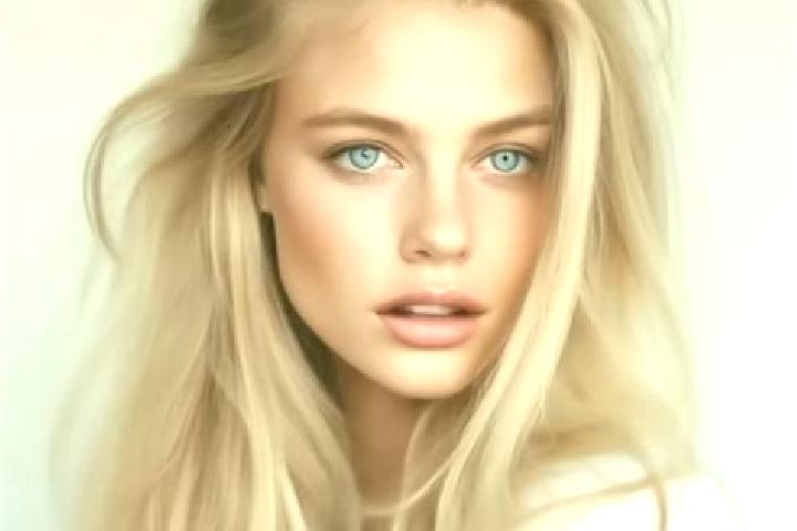 Abigail, 38, a blonde amber-eyed latina companion based in Tanahputih. Offering Erotic Massage, Striptease, Party Girl. Available for incall and outcall, ove...