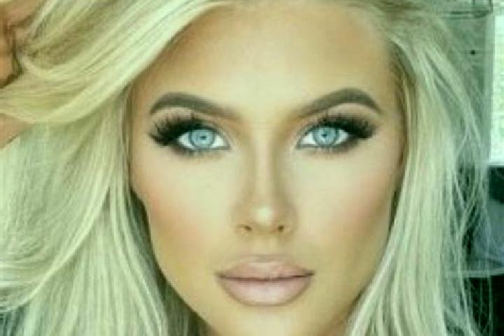 Abigail, 39, a platinum blonde hazel-eyed caucasian companion based in Marcoola. Offering Duos, Travel Companion, Striptease, A-Level. Available for incall a...