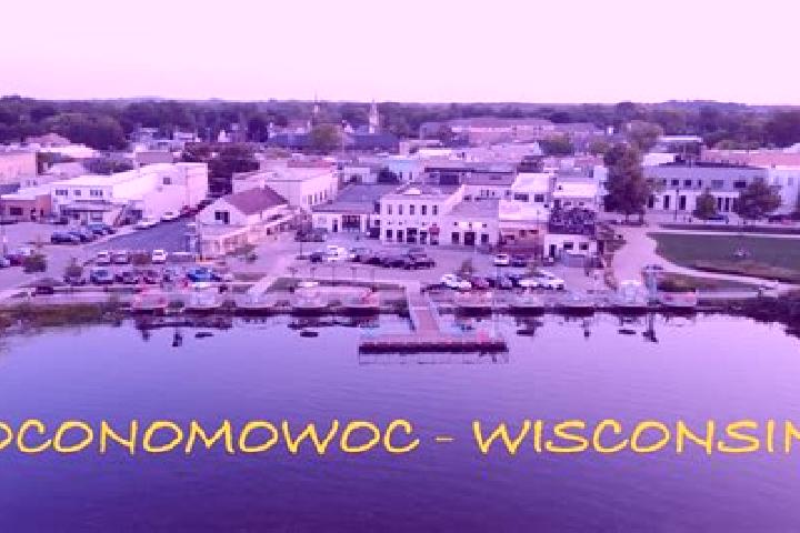 Abigail, 39 — Escort in Oconomowoc Lake, United States