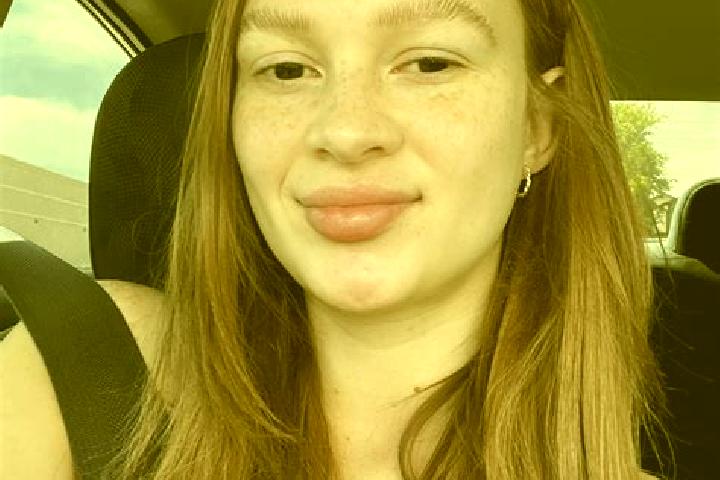 Addison, 20 — Escort in Clarissa, United States
