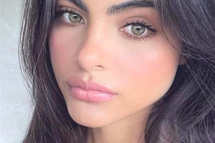 Addison, 21, a black dark-eyed indian companion based in Humphrey. Offering Massage, BDSM, Dinner Date. Available for incall and outcall, overnight bookings ...