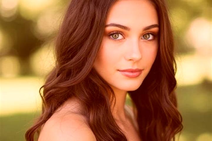 Addison, 21, a brunette hazel-eyed slavic companion based in Brighouse-City Centre. Offering Striptease, Erotic Massage, CIM. Available for incall and outcal...