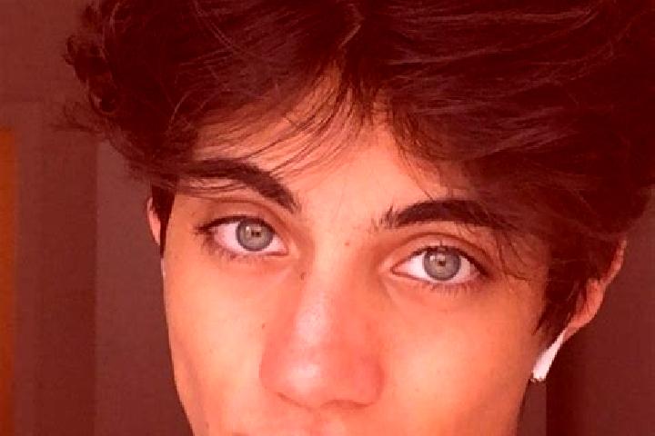 Addison, 21, a chestnut blue-eyed caucasian companion based in Macouria. Offering Couples, Tantra, OWO, Domination, Erotic Massage. Available for incall and ...