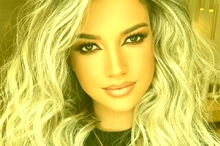Addison, 24, a platinum blonde brown-eyed latina companion based in Schisma Eloundas. Offering Dinner Date, Couples, Deep French Kissing. Available for incal...